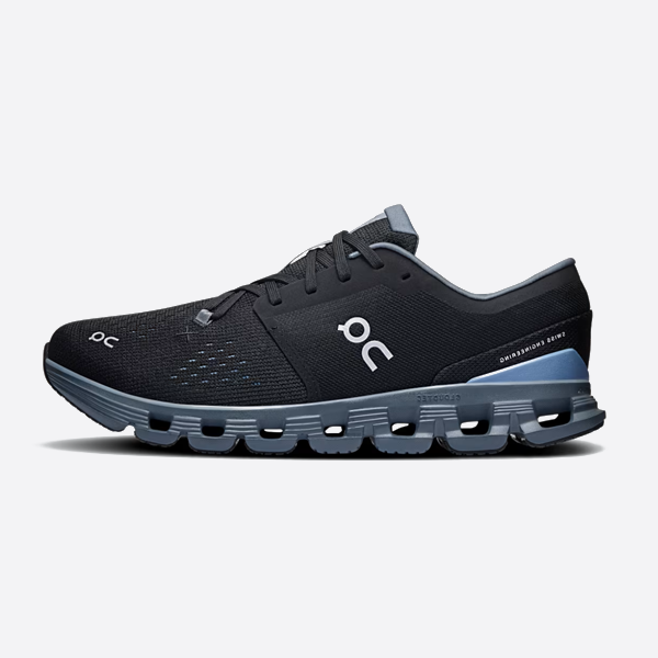 On running Cloud X4 low-top training shoes 3ME30041446